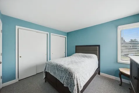 150 Inverness Court Elk Grove Village IL 60007