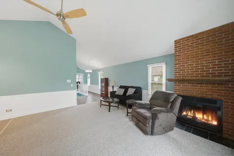 150 Inverness Court Elk Grove Village IL 60007