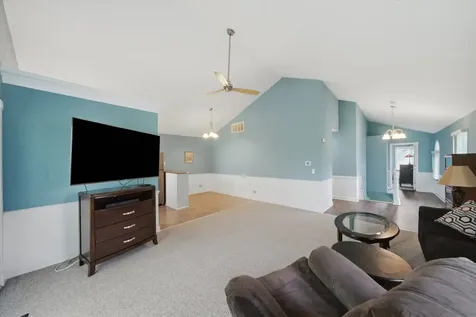 150 Inverness Court Elk Grove Village IL 60007