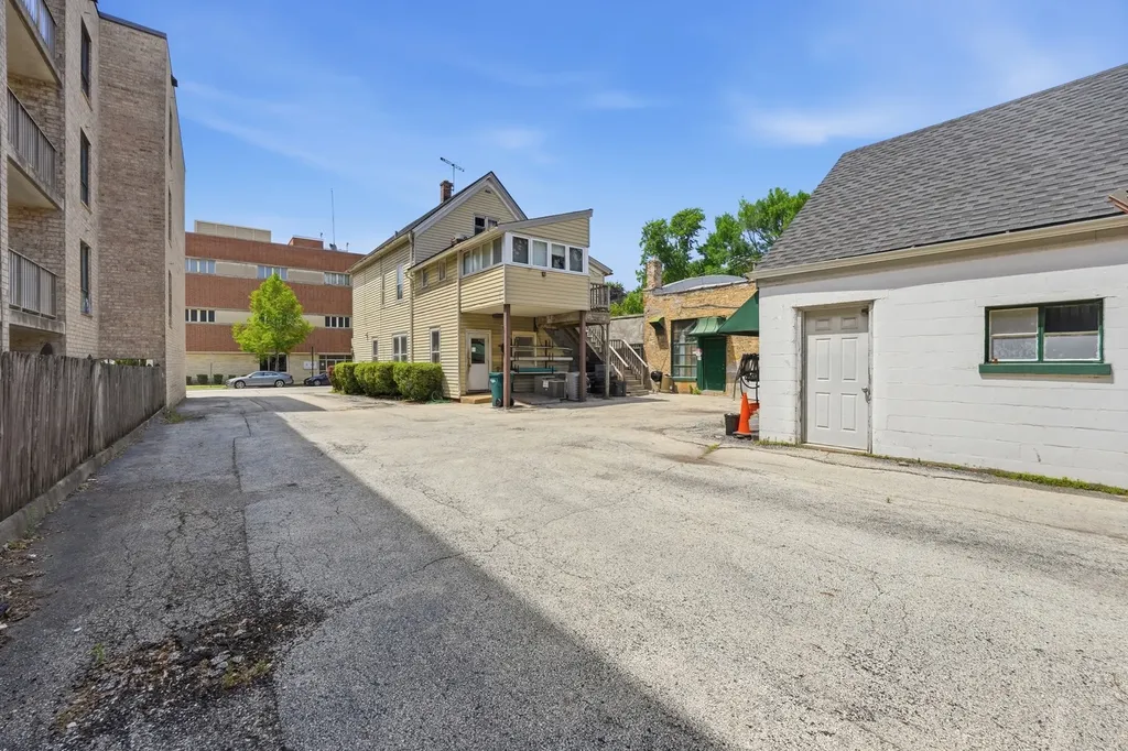 736-740 12TH Street Wilmette IL 60091