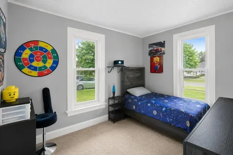 221 Castle Street Sandwich IL 60548