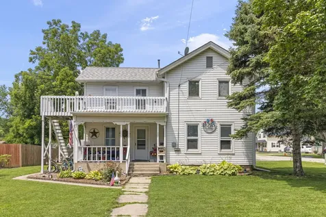 221 Castle Street Sandwich IL 60548