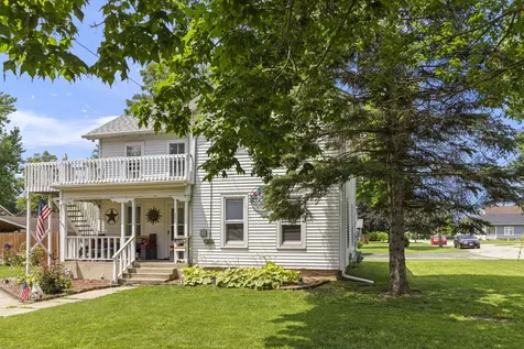 221 Castle Street Sandwich IL 60548