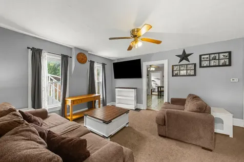 221 Castle Street Sandwich IL 60548