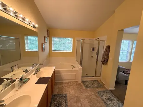 2871 Falling Waters Lane Lindenhurst IL 60046
