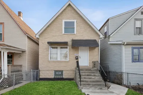 6843 South Carpenter Street Chicago IL 60621