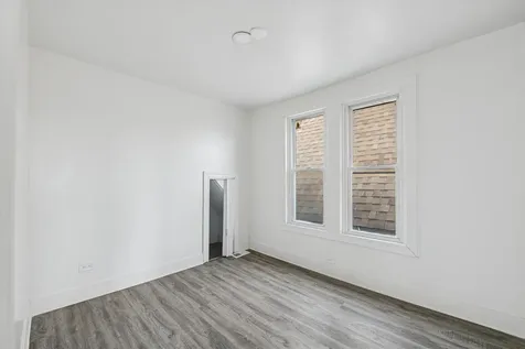 6843 South Carpenter Street Chicago IL 60621