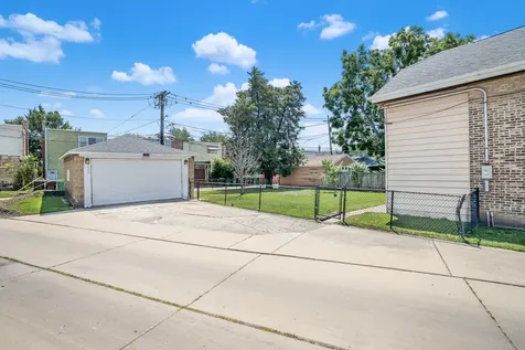 3425 Elmwood Avenue Berwyn IL 60402