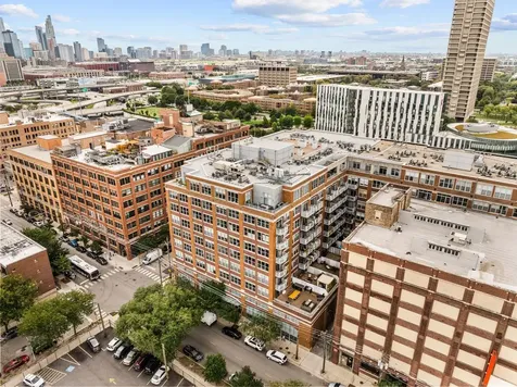 933 West Van Buren Street Chicago IL 60607