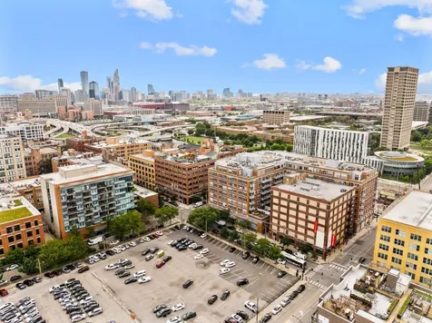 933 West Van Buren Street Chicago IL 60607