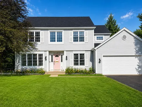 189 Hampton Street Cary IL 60013
