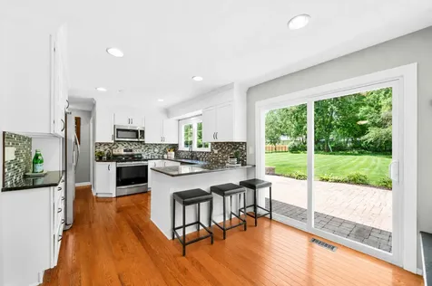 3N188 Joan Drive St. Charles IL 60175