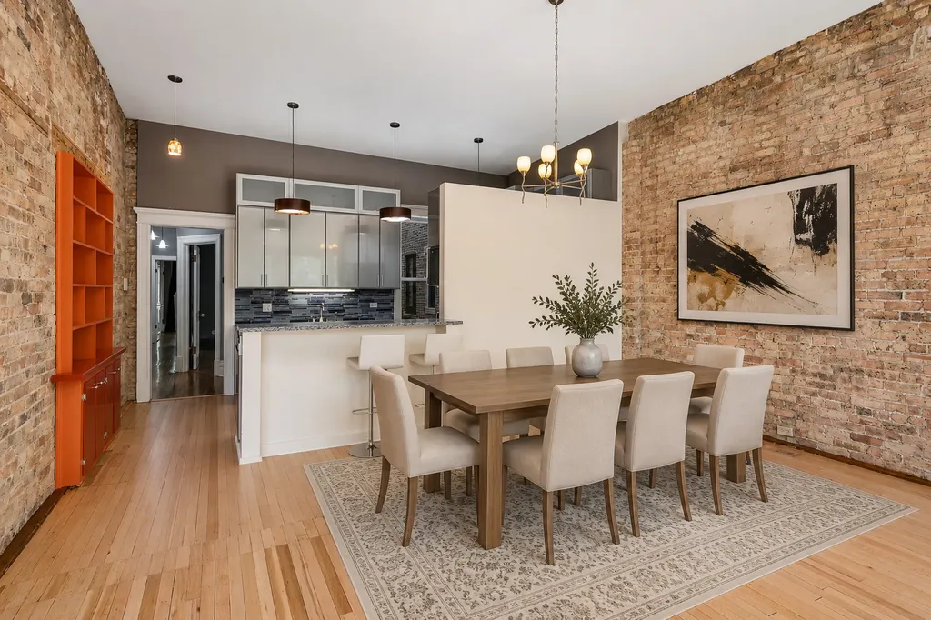 3717 North Pine Grove Avenue Chicago IL 60613