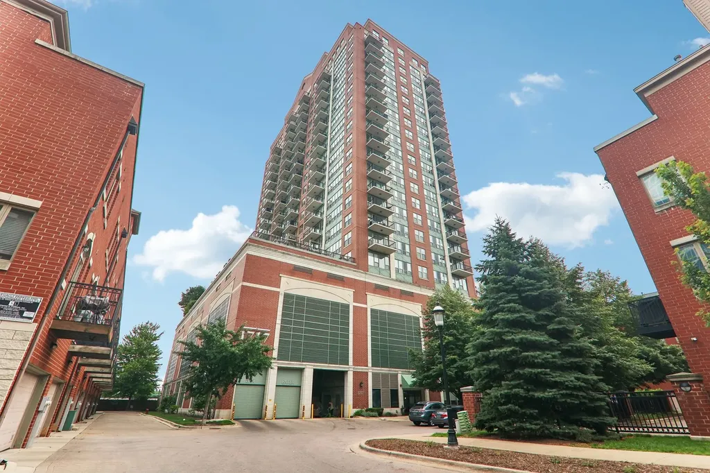 1717 South Prairie Avenue Chicago IL 60616