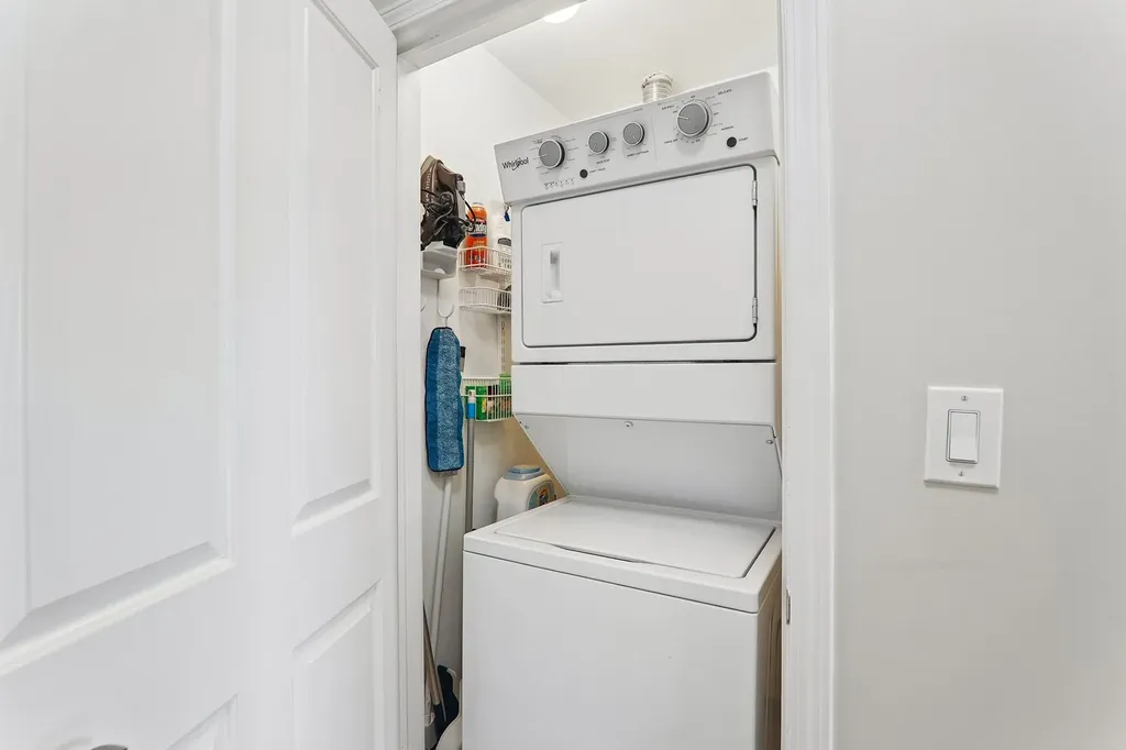 1717 South Prairie Avenue Chicago IL 60616
