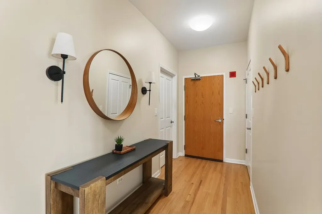 1717 South Prairie Avenue Chicago IL 60616