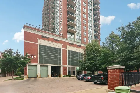 1717 South Prairie Avenue Chicago IL 60616