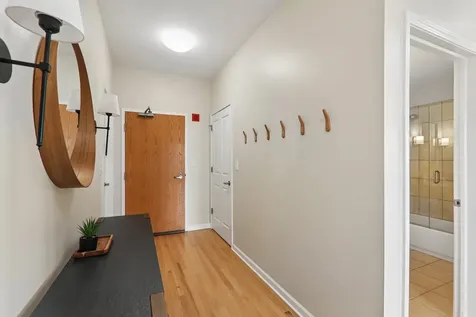 1717 South Prairie Avenue Chicago IL 60616