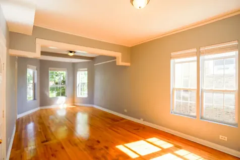 3525 West Dickens Avenue Chicago IL 60647