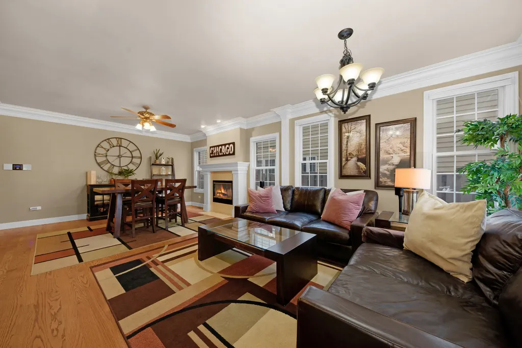 844 North Ellsworth Street Naperville IL 60563