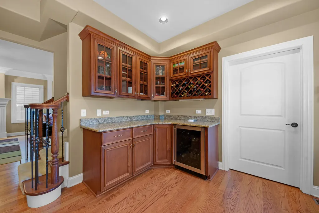 844 North Ellsworth Street Naperville IL 60563
