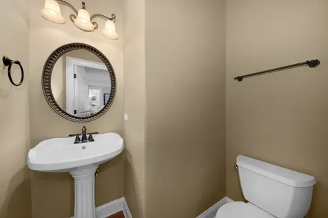 844 North Ellsworth Street Naperville IL 60563