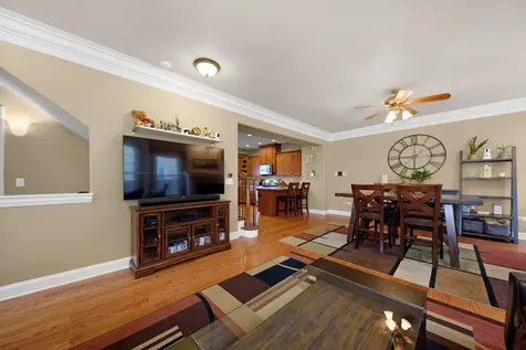 844 North Ellsworth Street Naperville IL 60563