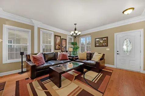 844 North Ellsworth Street Naperville IL 60563