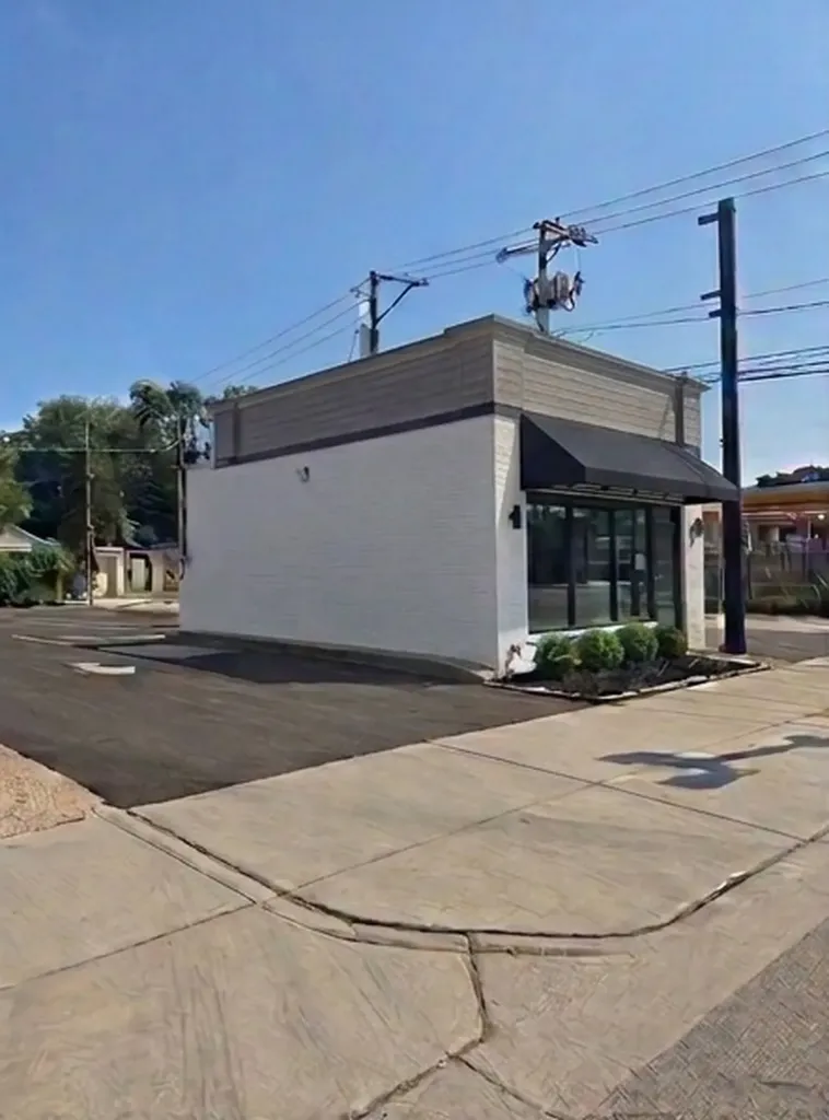 1620 West Lawrence Avenue Chicago IL 60640