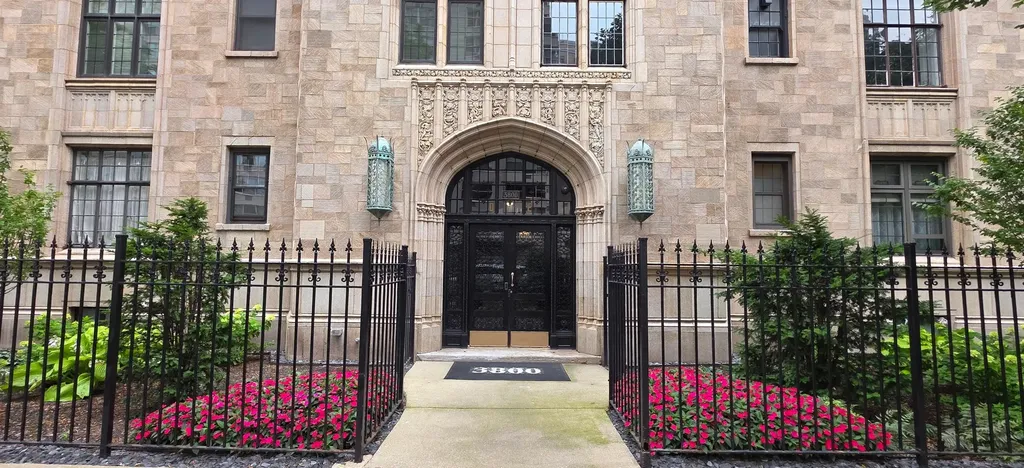 3800 North Lake Shore Drive Chicago IL 60613