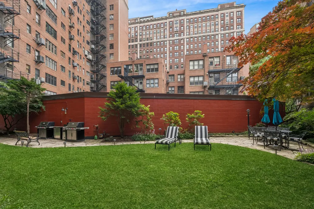 3800 North Lake Shore Drive Chicago IL 60613