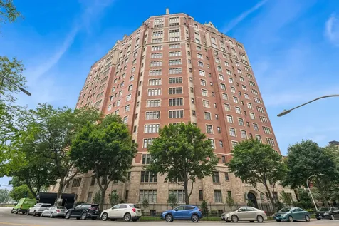 3800 North Lake Shore Drive Chicago IL 60613