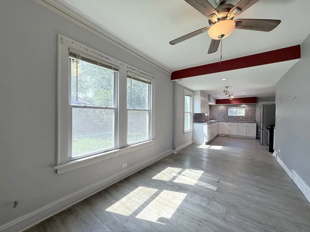 1426 West 112th Place Chicago IL 60643
