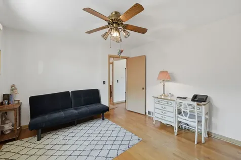 4916 North Ridgewood Avenue Norridge IL 60706