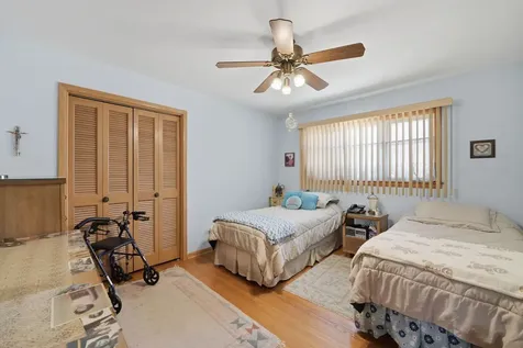 4916 North Ridgewood Avenue Norridge IL 60706