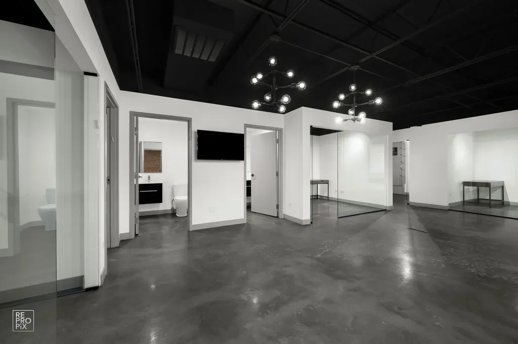 1322 West Walton Street Chicago IL 60642