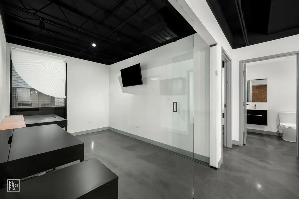 1322 West Walton Street Chicago IL 60642