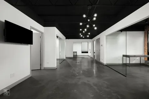 1322 West Walton Street Chicago IL 60642