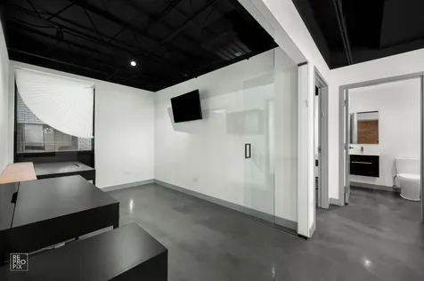 1322 West Walton Street Chicago IL 60642