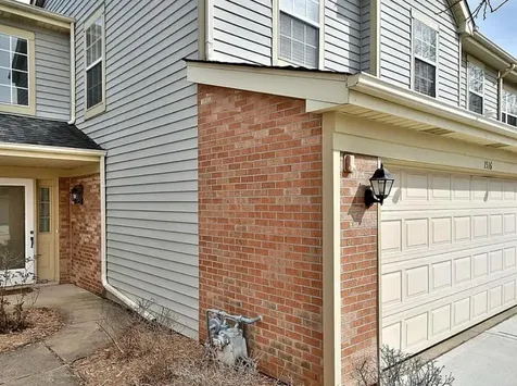 1516 Club Drive Glendale Heights IL 60139