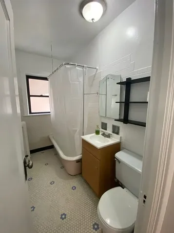 6514 North Glenwood Avenue Chicago IL 60626