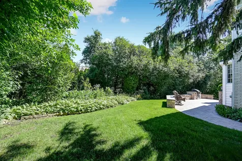 32 Ridgefield Lane Burr Ridge IL 60527