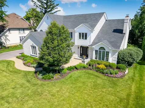 32 Ridgefield Lane Burr Ridge IL 60527