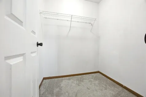 571 Sandy Court Harvard IL 60033