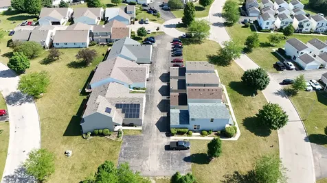 571 Sandy Court Harvard IL 60033