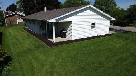 207 Hartway Court Montgomery IL 60538