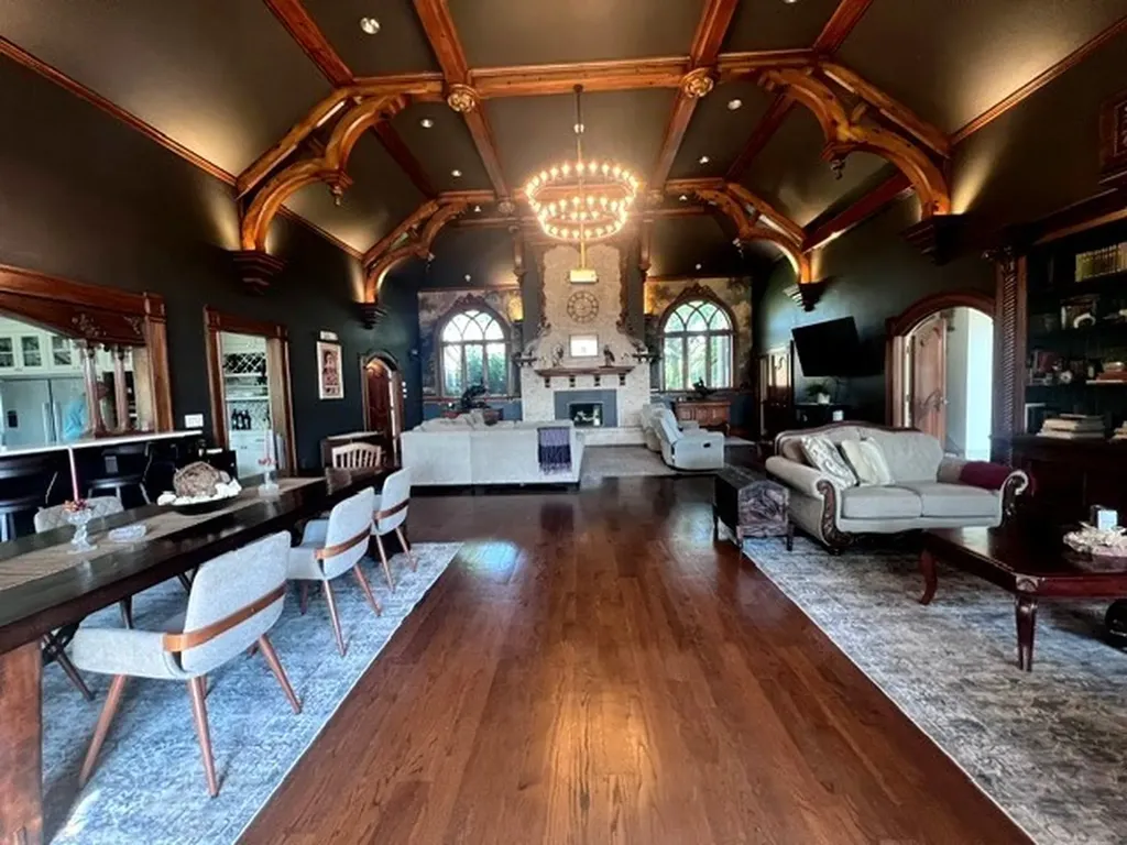 41W350 Powers Road Huntley IL 60142