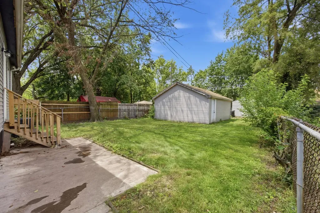 12238 South Aberdeen Street Chicago IL 60643
