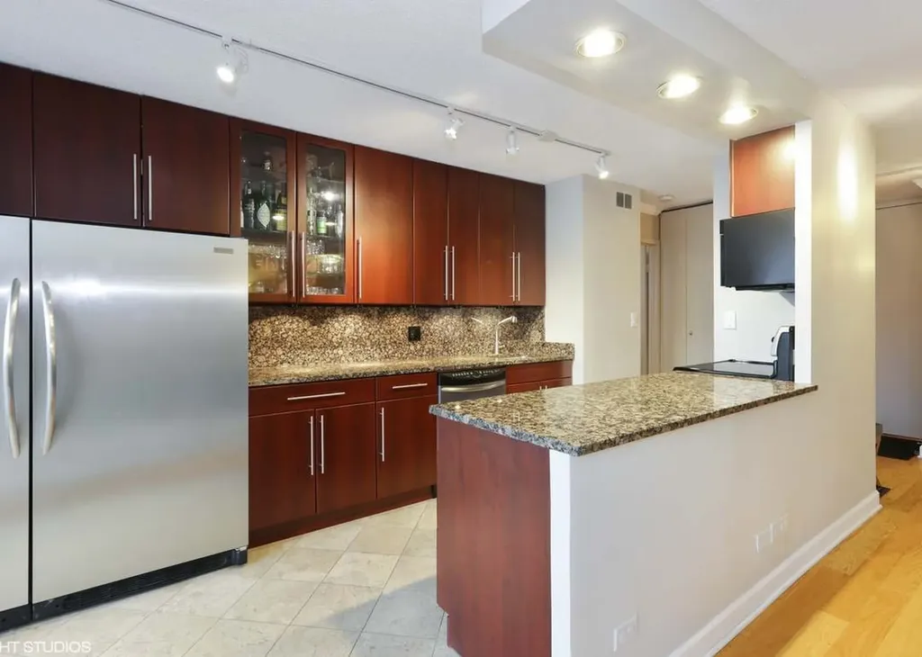 3150 North Sheridan Road Chicago IL 60657