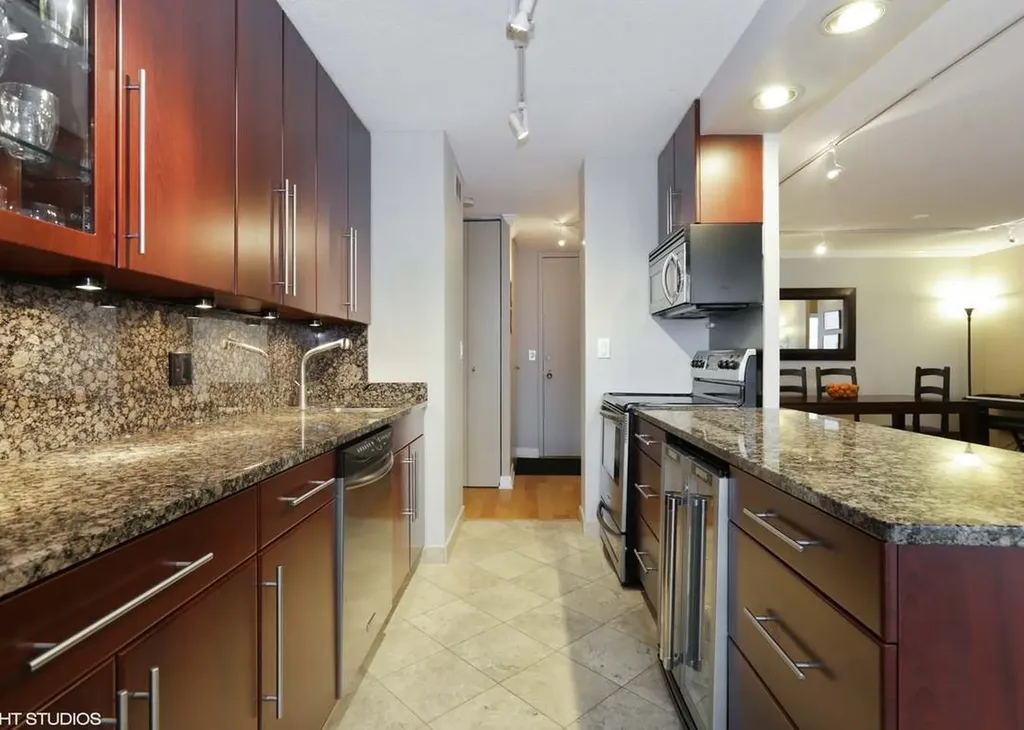 3150 North Sheridan Road Chicago IL 60657